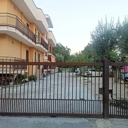 Pimpus Πανσιόν 3*